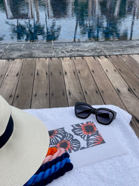 POPPY SUNGLASS CASE / CLUTCH WITH WHITE BACKGROUND